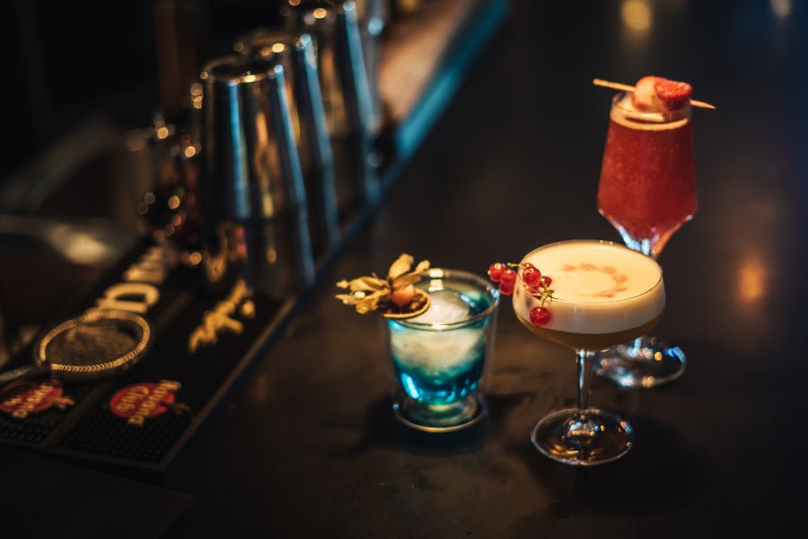 Ces cocktails de Noël qui changent de couleur dans votre verre - Infuse Me
